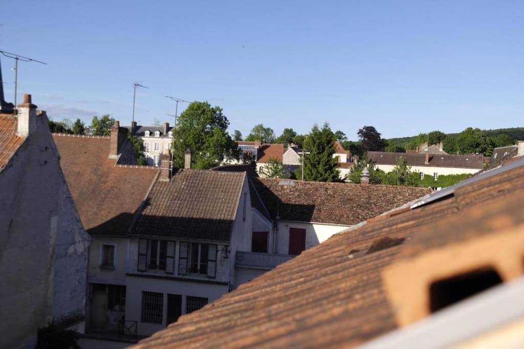 Bel F2 Nogent Gare Sur Place Exterior photo